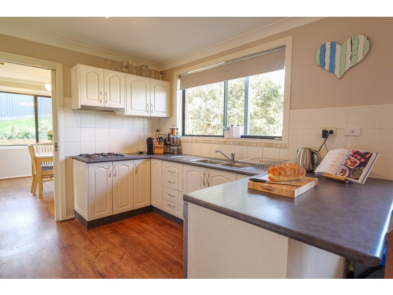 10 Walker Drive, Wallerawang NSW 2845