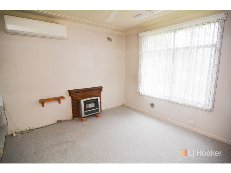 6 Caroline Avenue, Lithgow NSW 2790