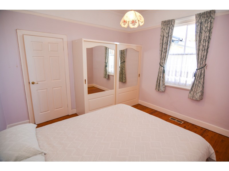 54 Ferro Street, Lithgow NSW 2790