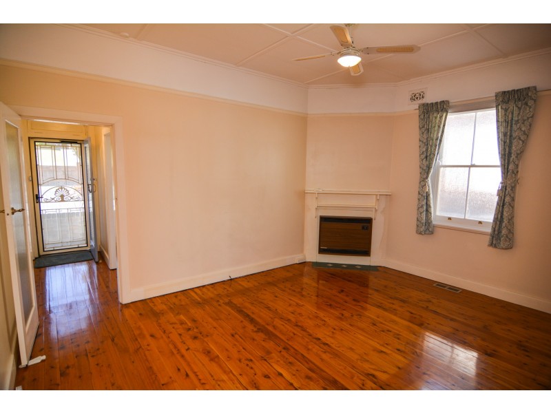 54 Ferro Street, Lithgow NSW 2790