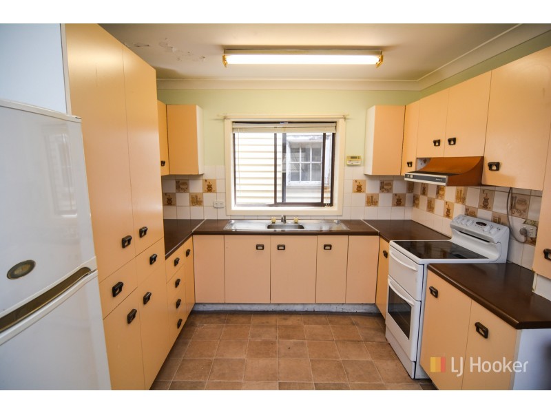 41 Chifley Road, Lithgow NSW 2790