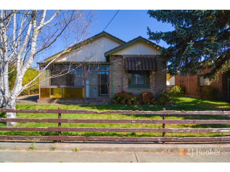 6 Academy Street, Lithgow NSW 2790
