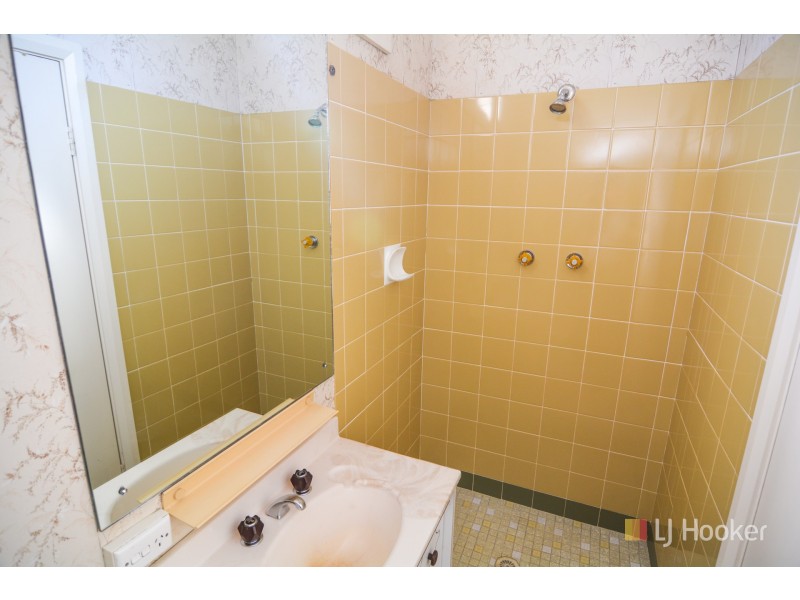 6 Academy Street, Lithgow NSW 2790