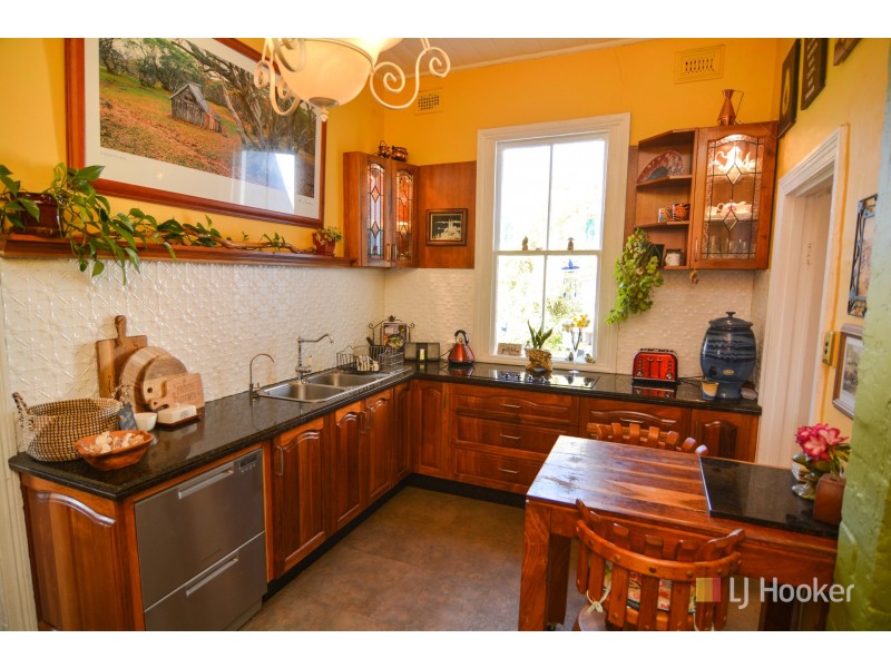 4 Bellevue Place, Portland NSW 2847