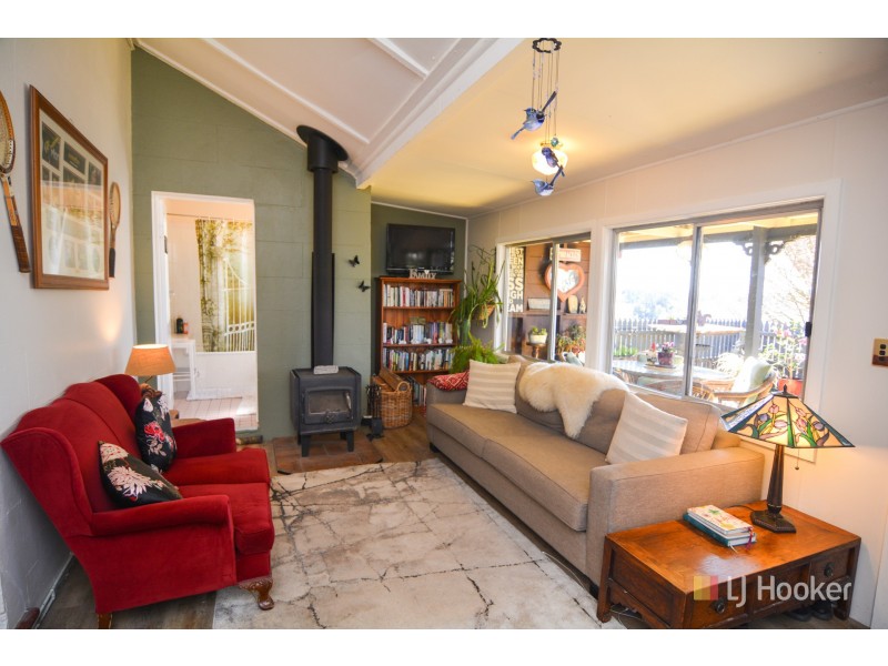 4 Bellevue Place, Portland NSW 2847