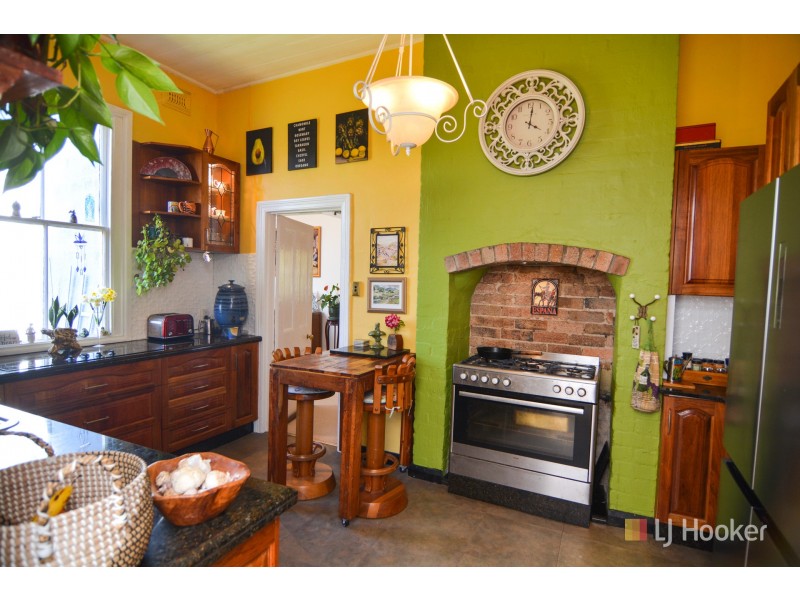 4 Bellevue Place, Portland NSW 2847