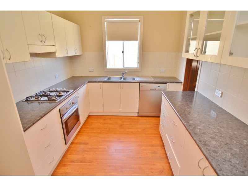 86 Martini Parade, Lithgow NSW 2790