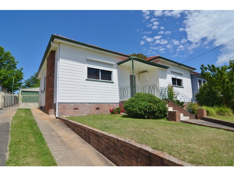 86 Martini Parade, Lithgow NSW 2790