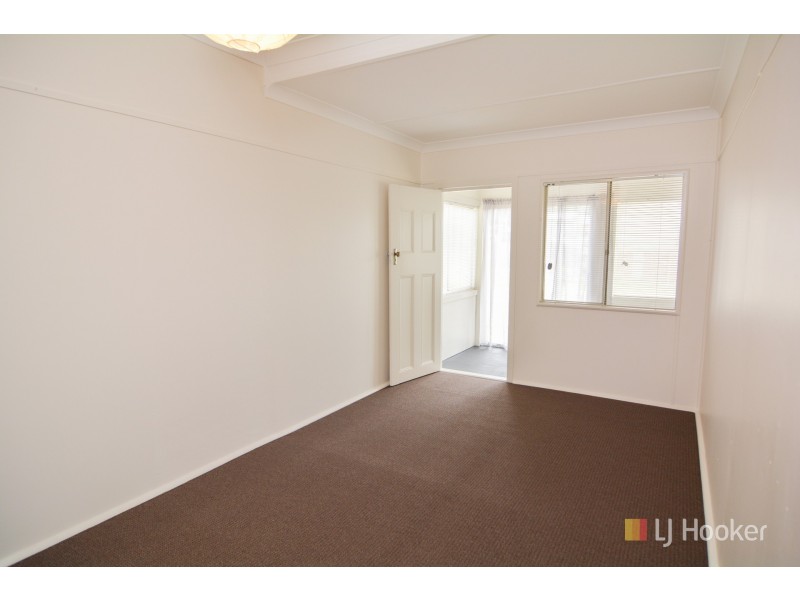 32 Inner Crescent, Lithgow NSW 2790