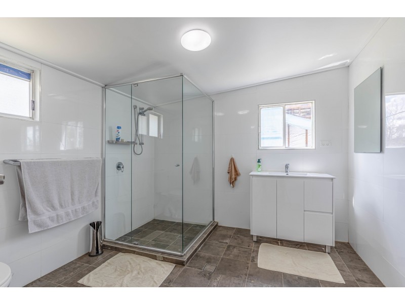 16 Camerons Road, Running Stream NSW 2850