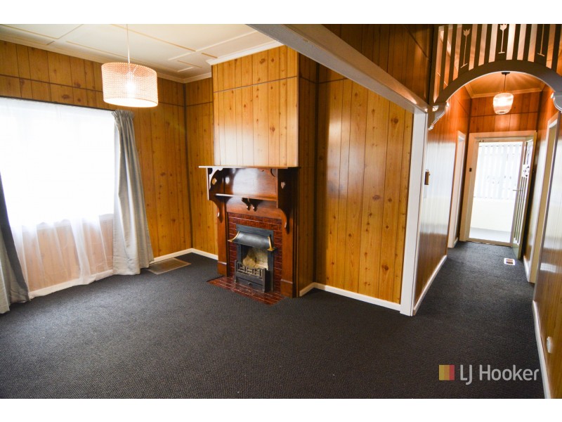 15 Clarice Street, Lithgow NSW 2790