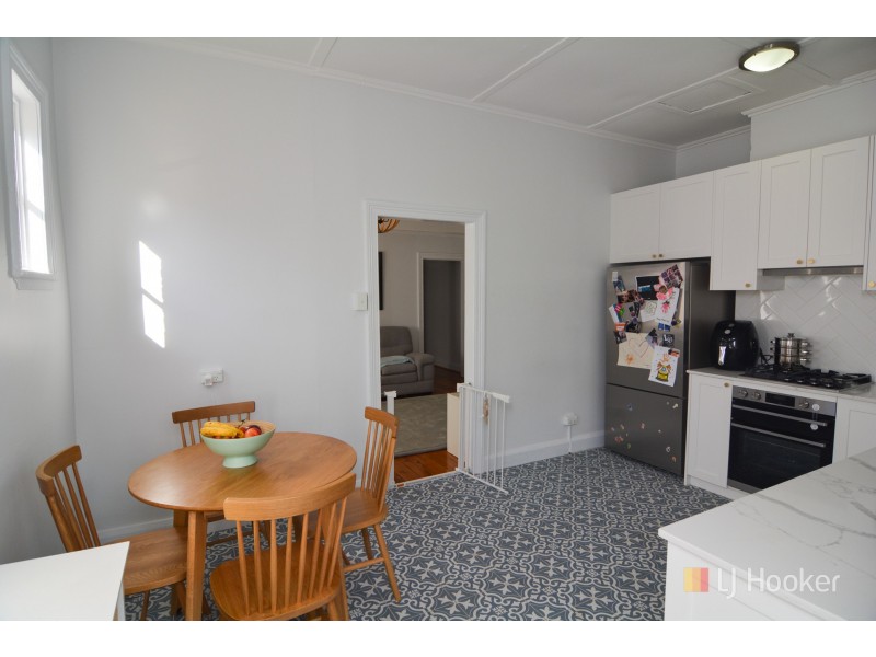 17 Atkinson Street, Lithgow NSW 2790