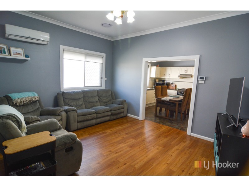 88 Sandford Avenue, Lithgow NSW 2790