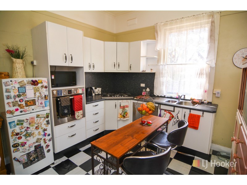 153 Mort Street, Lithgow NSW 2790
