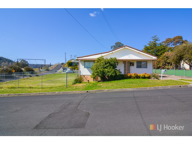 9 Spring Street, Lithgow NSW 2790