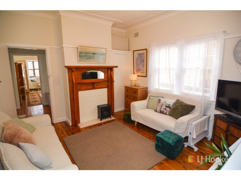 76 Calero Street, Lithgow NSW 2790