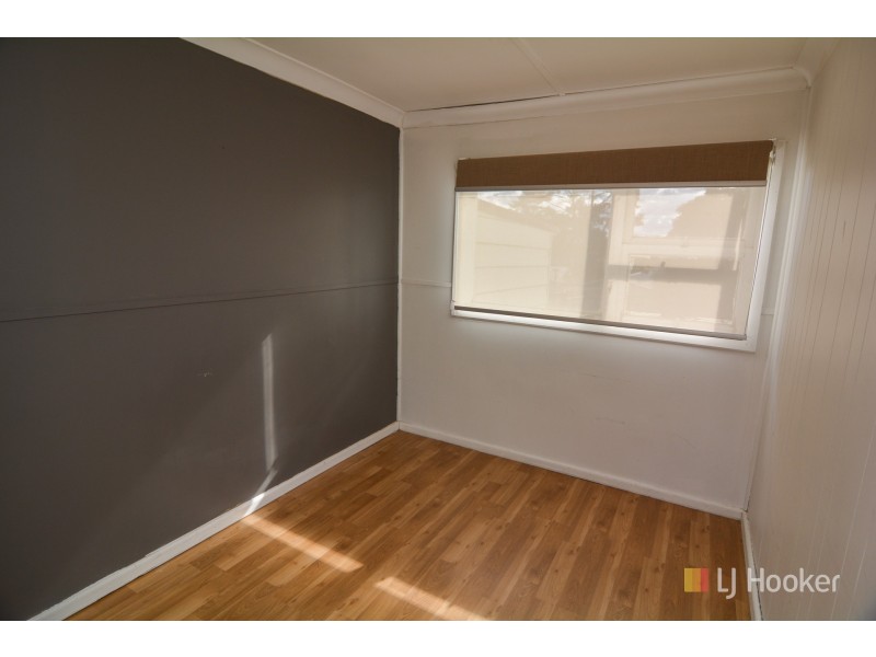 12 James Parade, Wallerawang NSW 2845