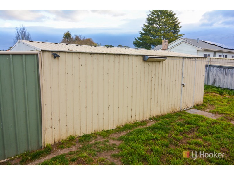 27 Hume Avenue, Wallerawang NSW 2845