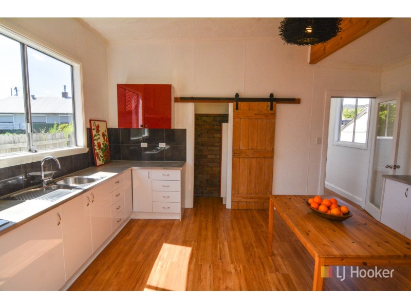 13 Geordie Street, Lithgow NSW 2790