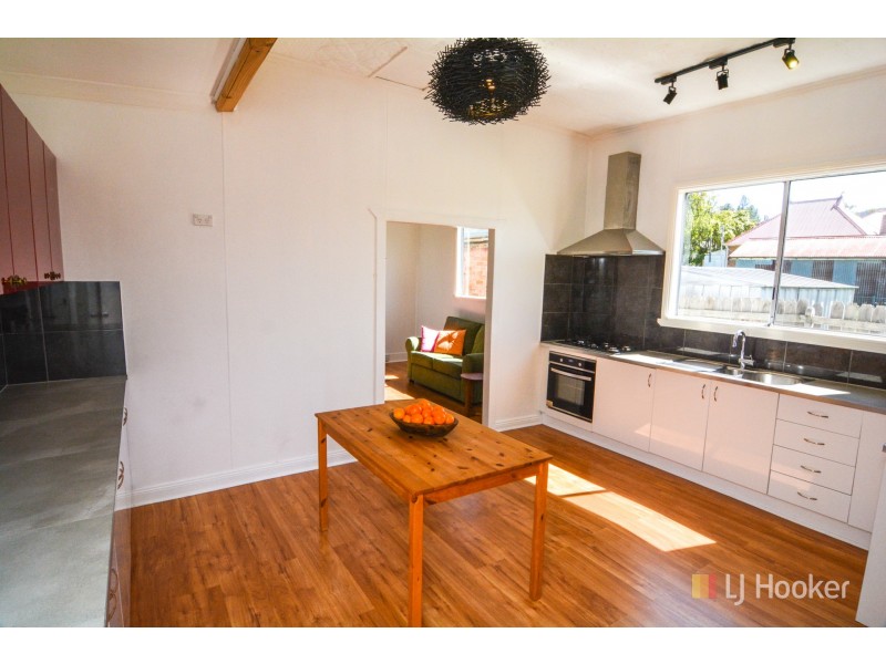 13 Geordie Street, Lithgow NSW 2790