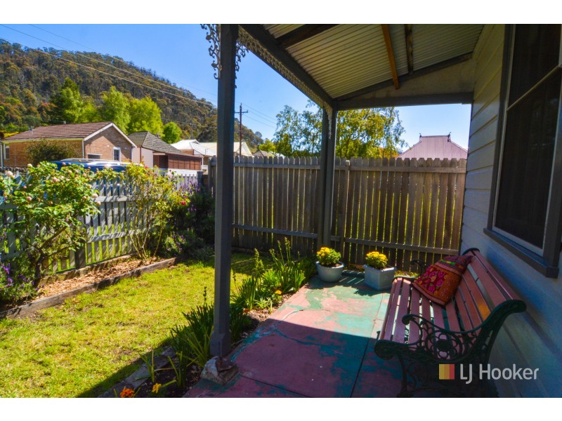 13 Geordie Street, Lithgow NSW 2790