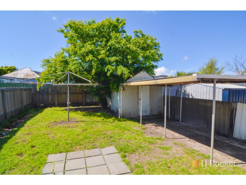 13 Geordie Street, Lithgow NSW 2790