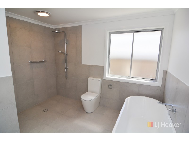 1/7 Mayview Drive, Lithgow NSW 2790