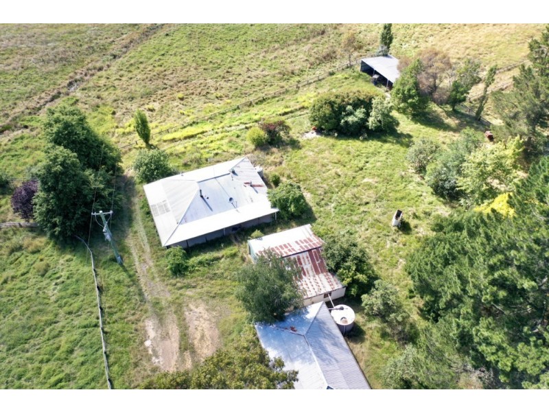 69 New Olivers Road, Running Stream NSW 2850