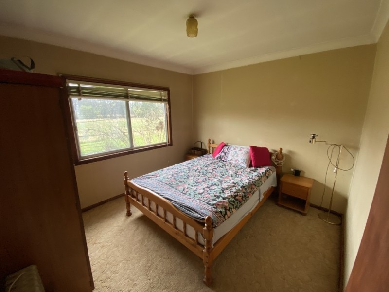 69 New Olivers Road, Running Stream NSW 2850