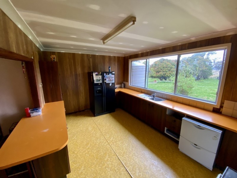 69 New Olivers Road, Running Stream NSW 2850