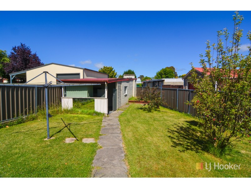 96 Calero Street, Lithgow NSW 2790