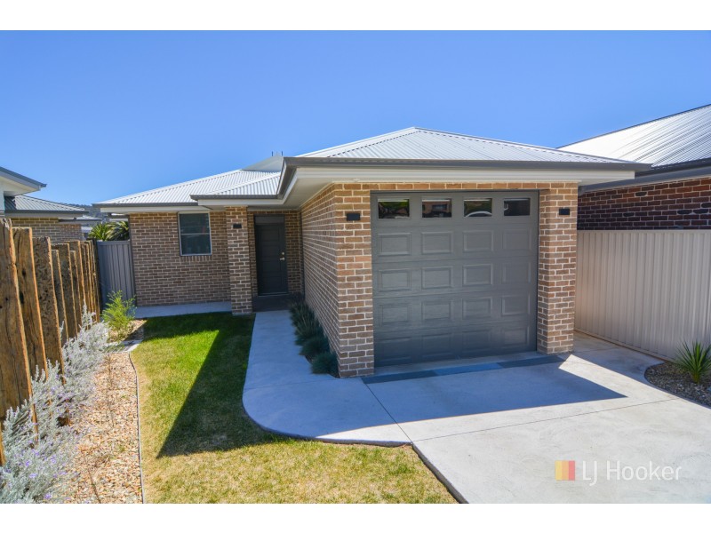 7B Cura Close, Lithgow NSW 2790