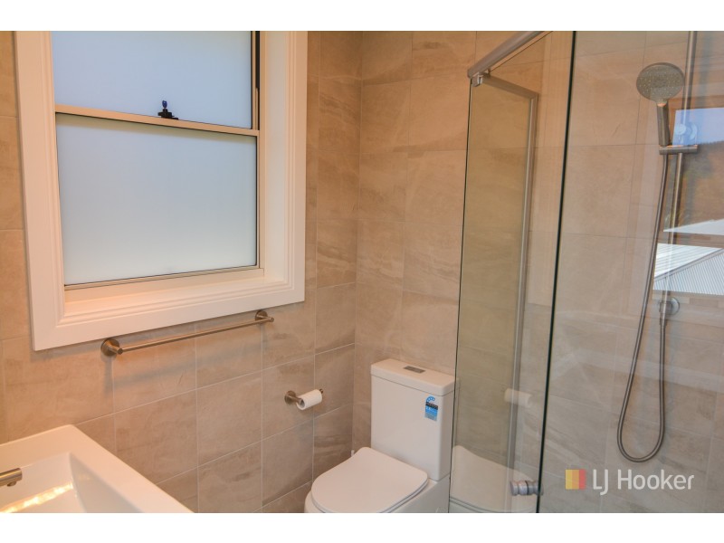 7B Cura Close, Lithgow NSW 2790