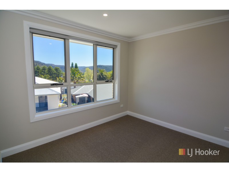 7B Cura Close, Lithgow NSW 2790