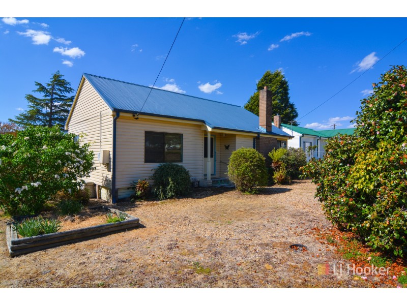 5 Amiens Street, Lithgow NSW 2790