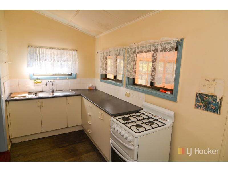 5 Amiens Street, Lithgow NSW 2790