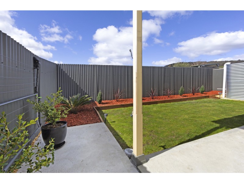 9 Inch Street, Lithgow NSW 2790