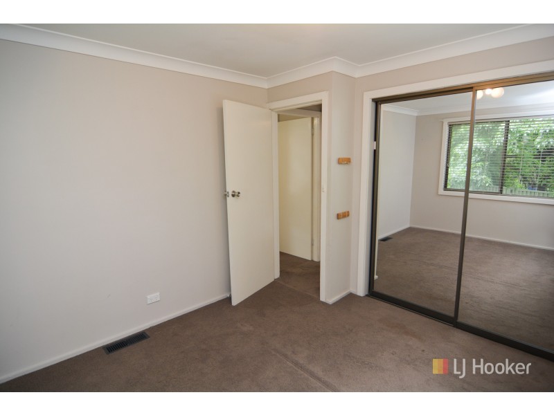 29 Maple Crescent, Lithgow NSW 2790