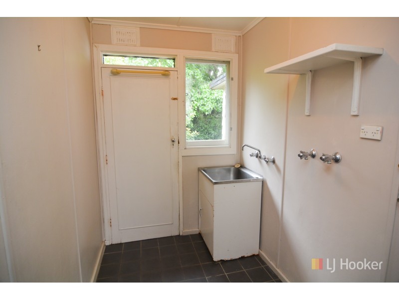 29 Maple Crescent, Lithgow NSW 2790