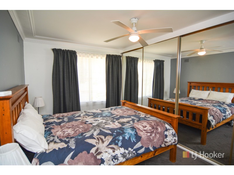 66 Enfield Avenue, Lithgow NSW 2790