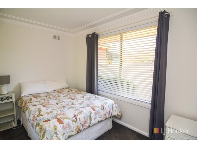 66 Enfield Avenue, Lithgow NSW 2790