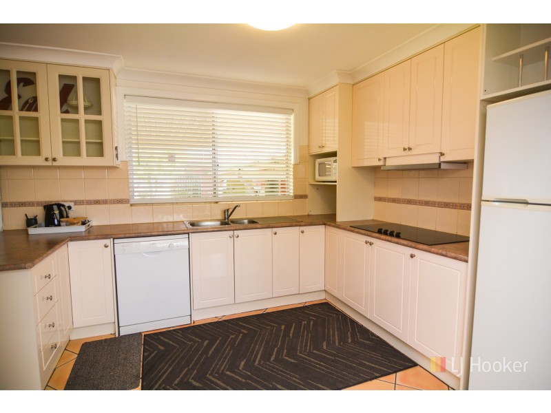 66 Enfield Avenue, Lithgow NSW 2790