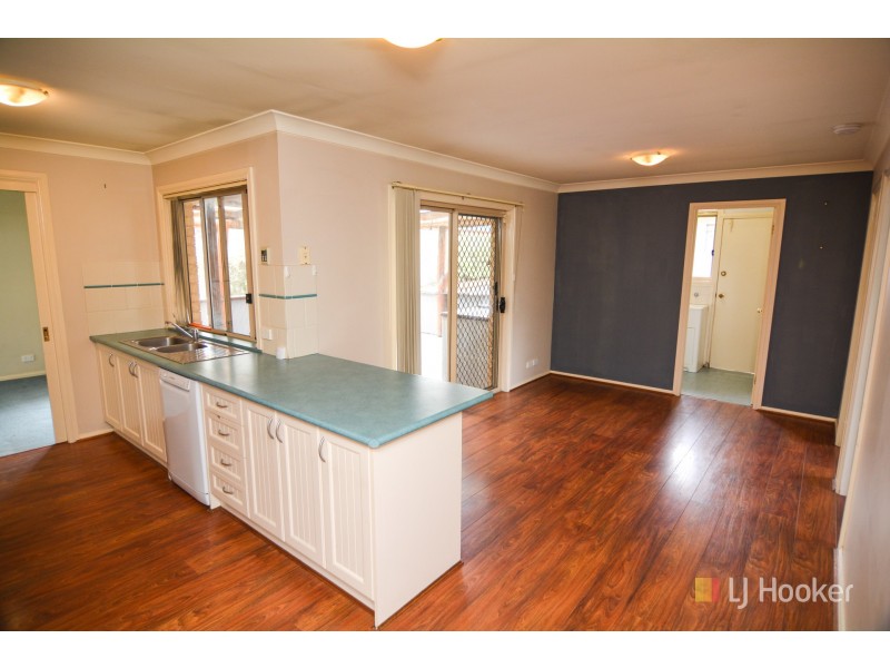 95 Inch Street, Lithgow NSW 2790