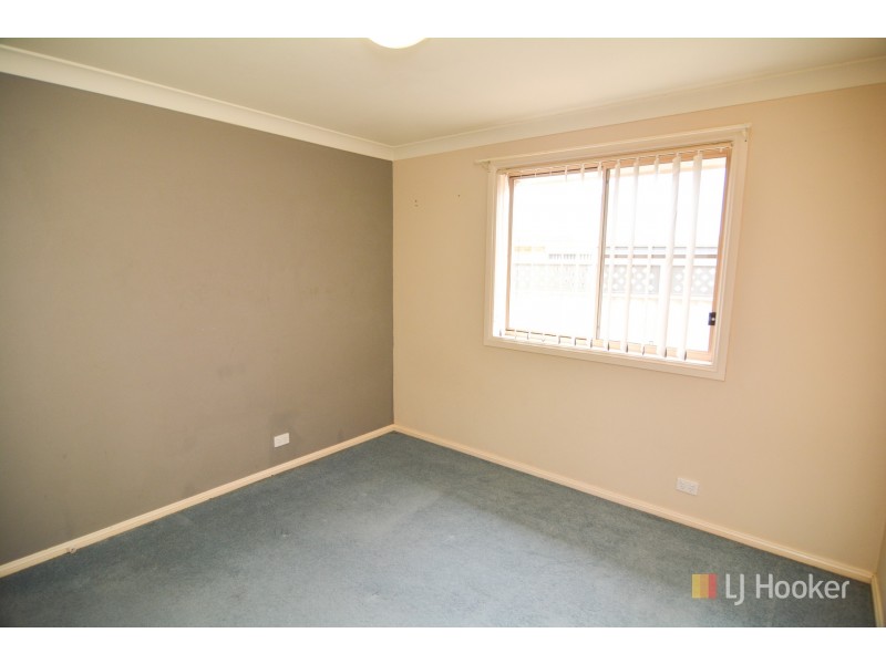 95 Inch Street, Lithgow NSW 2790