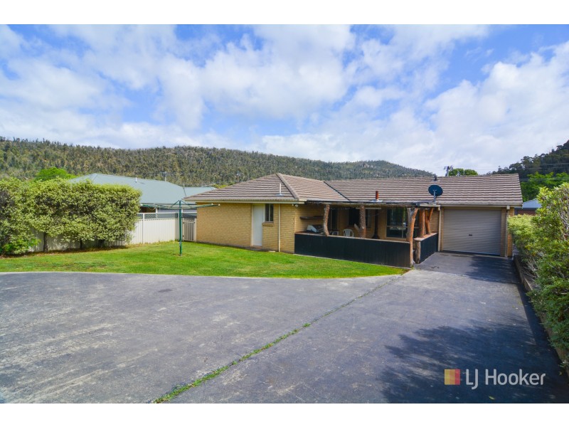 95 Inch Street, Lithgow NSW 2790