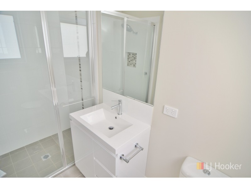 11/15 Hoskins Avenue, Lithgow NSW 2790