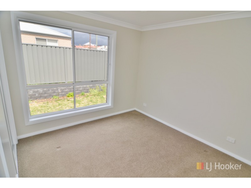 11/15 Hoskins Avenue, Lithgow NSW 2790