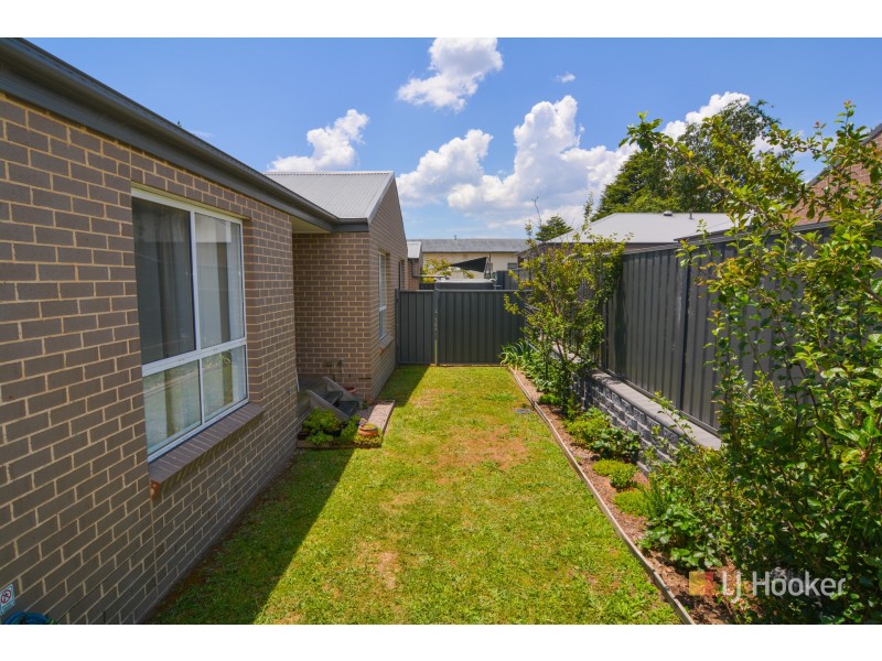 11/15 Hoskins Avenue, Lithgow NSW 2790