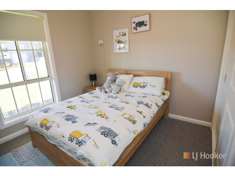 2 Kirby Avenue, Lithgow NSW 2790