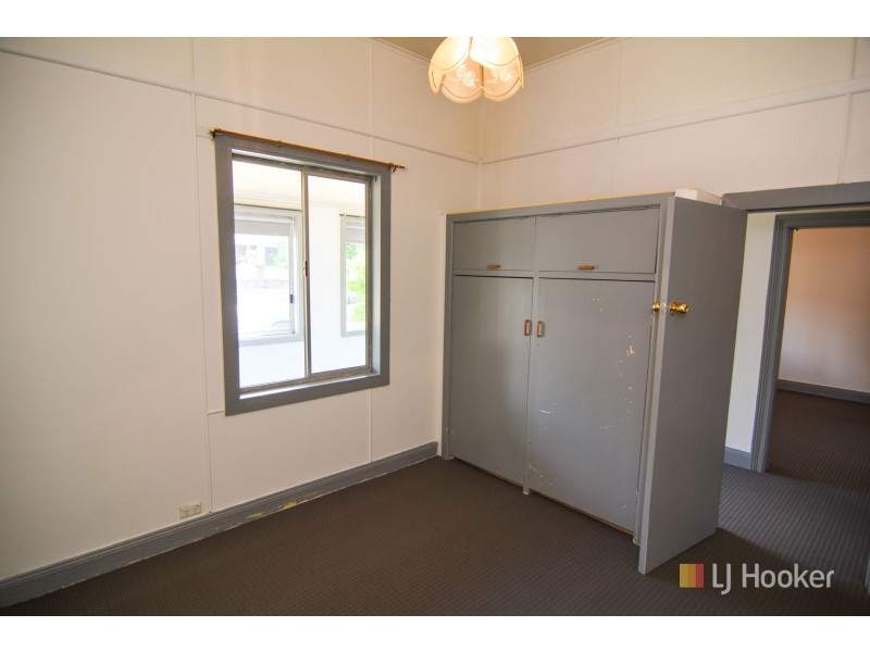 4 Read Avenue, Lithgow NSW 2790